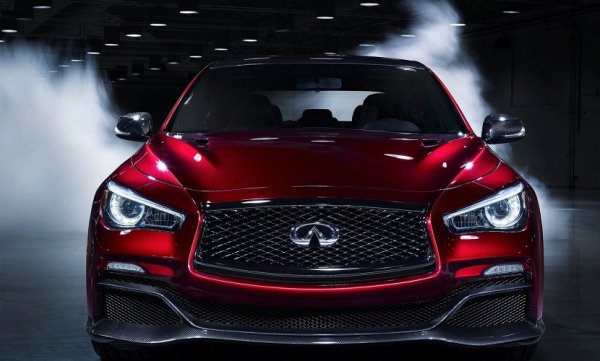 Q50 Eau Rouge 