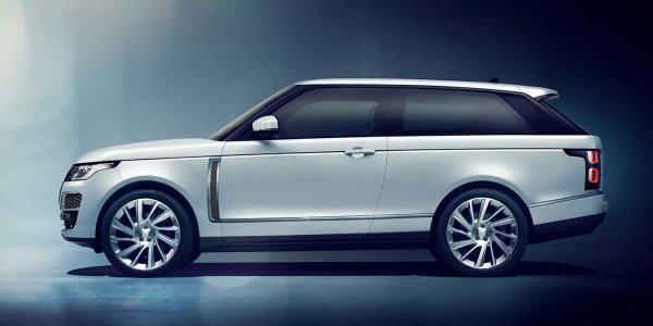 Когато Land Rover свали завесата от своя Range Rover SV Coup&eacute; за 300 000 евро на автомобилното изложение в Женева през 2018 г., компанията беше оптимистична относно перспективите за продажба на всичките 999 екземпляра на богати купувачи, които обичат стила.

В сравнение с обикновения Range Rover само предната и долната част на вратата на багажника бяха еднакви, но след това продажбите и печалбите на Land Rover тръгнаха назад и тома SV Coup&eacute; беше спряно в опит да се спестят пари.