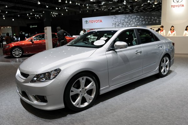 Toyota Mark X / Токио 2009