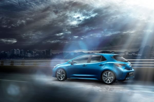 Corolla хечбек
