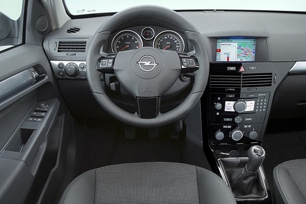 Opel Astra (facelift 2006)