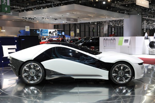 Alfa Romeo Pandion от Bertone / Женева 2010
