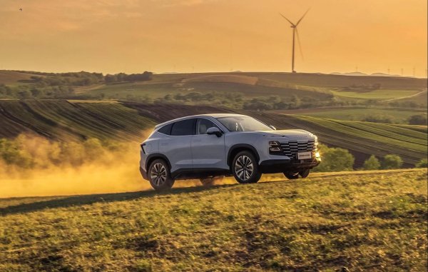 Проблемите са основни при ранните екземпляри, където имаше сътресения при превключване, особено преди актуализиране на фърмуера. Агресивното шофиране и рядката смяна на маслото водят до бързо износване на съединителите на преобразувателя на въртящия момент. 