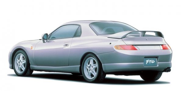 Базовият вариант се предлагаше с 1,8-литров 4-цилиндров двигател, но най-мощните версии разполагаха с 2,0-литров V6 с 200 к.с. Моторът използва технологията MIVEC на Mitsubishi, като се предлага и с автоматична скоростна кутия Tiptronic. За съжаление, повечето хора предпочетоха Eclipse, което обрече FTO на забрава.