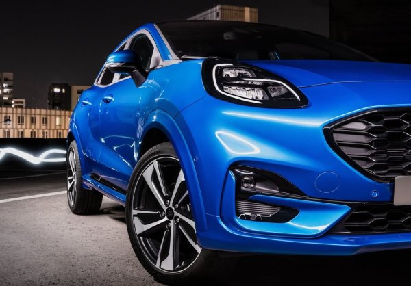 LED фаровете и мигачите са слабата страна на Puma &ndash; те се представят по-зле, отколкото използваната технология би могла да предположи. Струва си да проверите работата на всички лампи преди покупка. 

Сериозен проблем е напукването на корпусите на сепараторите на масло на двигателя &ndash; капенето на масло върху горещите компоненти на изпускателната система е причината за пожара и официалната услуга. При по-новите единици дефектът вече е елиминиран, но си струва да се провери дали сервизното действие е извършено.