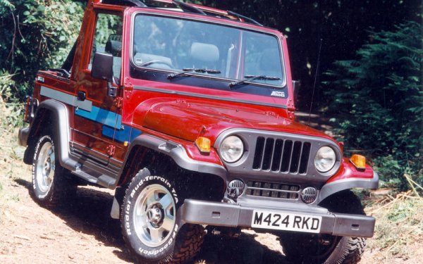 Представено през 1990 година, това доста зле сглобено 4x4 се ражда на основата на автомобила, ползван от южнокорейската армия, и се прави от Asia Motors Corporation - по онова време дъщерна компания на Kia. Седем години по-късно всичко приключва. 