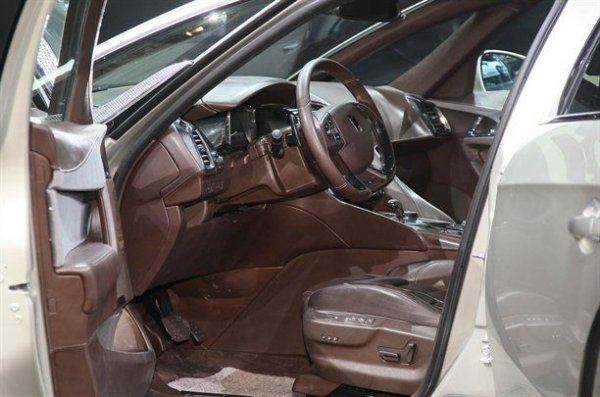 Шанхай 2011 - Citroen DS5