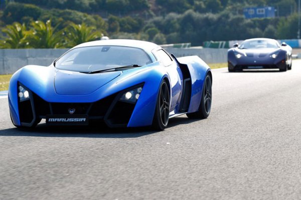 Руската суперкола Marussia B1 / В2