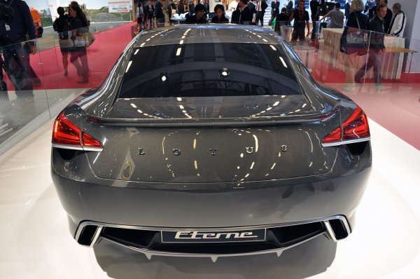 Lotus Eterne Concept / Париж 2010
