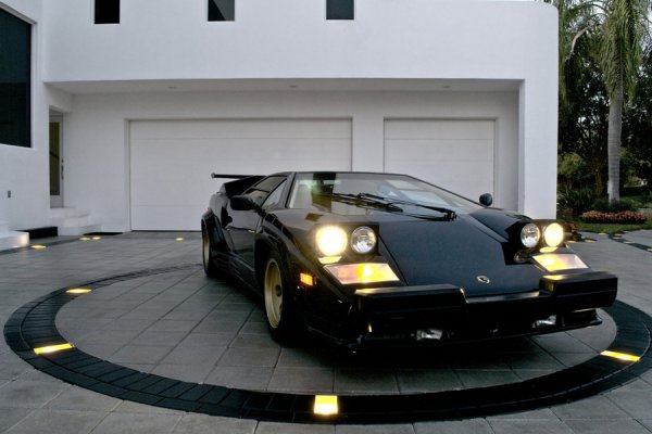 Lamborghini Countach 5000 QV 