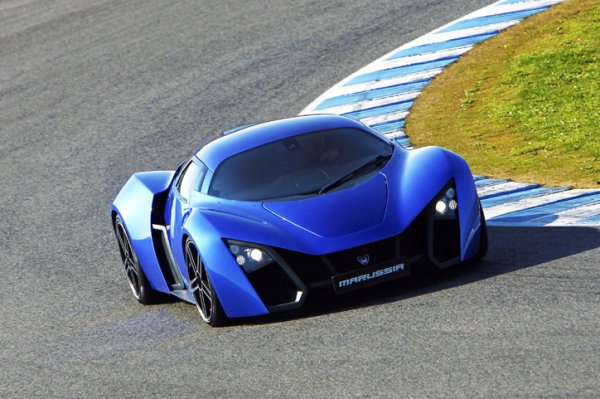 Руската суперкола Marussia B1 / В2