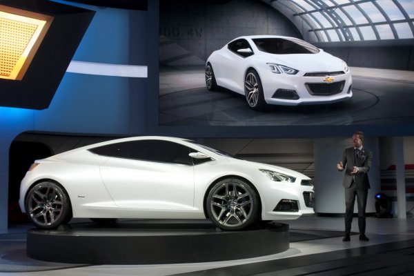 Детройт 2012 / Chevrolet Code 130R и Chevrolet Tru 140S