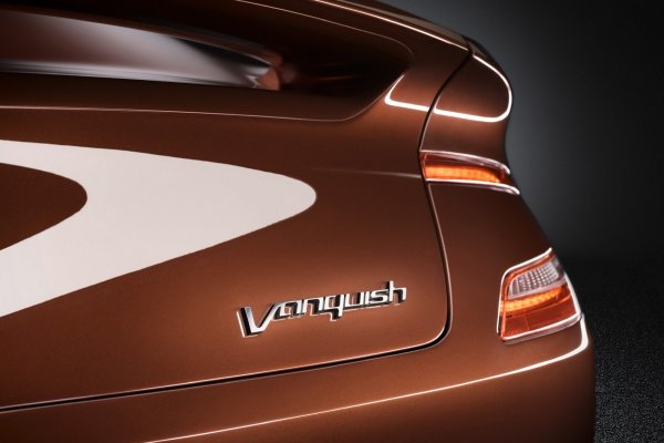 Aston Martin Vanquish Mk2