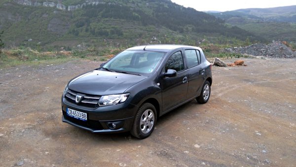 Dacia Sandero TCe 90 с трансмисия Easy-R