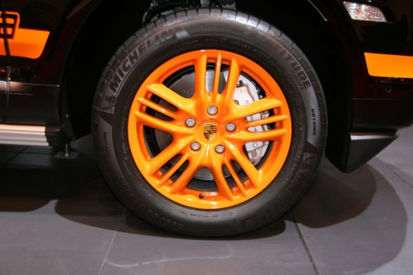 Porsche Cayenne S Transsyberia / Автомобилен салон Париж 2008