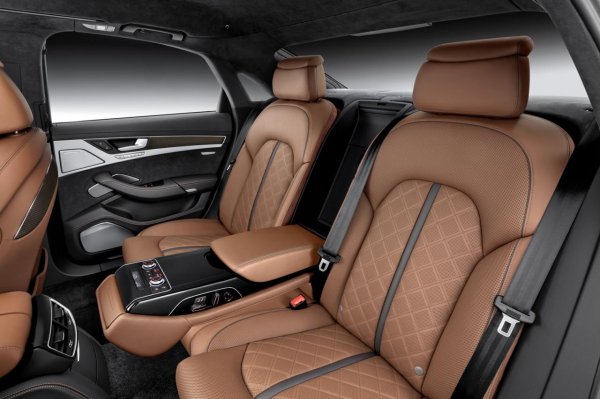 Обновените Audi A8/S8