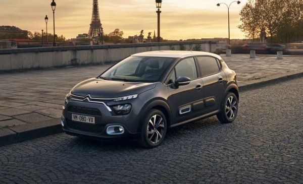 Казаното за градския модел на Fiat важи и за най-продавания Citroen, но с по-голяма сила - тук разликата спрямо миналата година е над 20,000 бройки, или почти 23%. 
