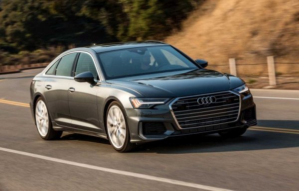 При представителния седан на Audi спадът на годишна база е само 7 на сто - но причината е, че в началото на миналата година компанията все още имаше проблеми със сертифицирането на моделите си по WLTP. 
