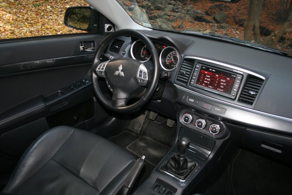 Mitsubishi Lancer Sportback MIVEC DI-D