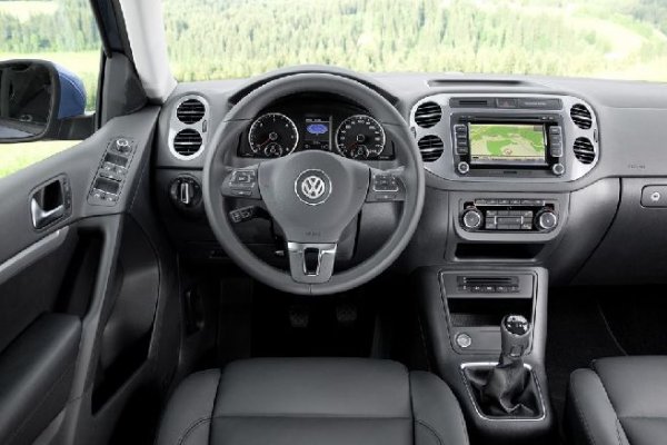 VW Tiguan 2011