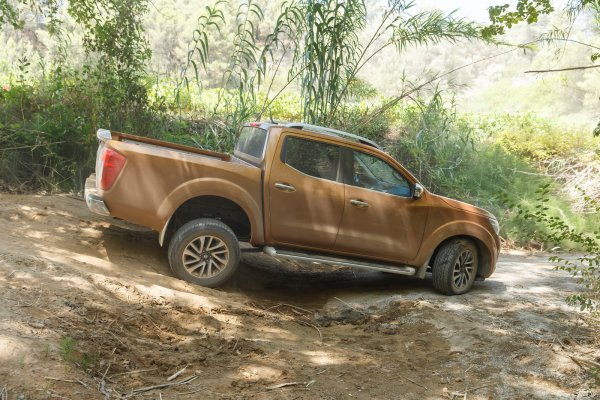 Новото поколение на европейския Nissan Navara (NP300 Navara)