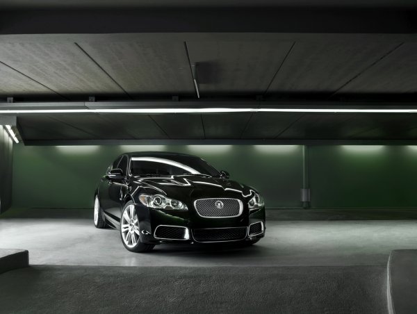 Jaguar XFR 2010