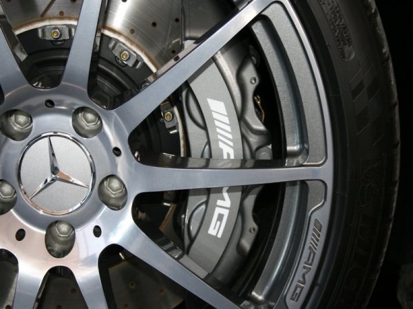 "ОЧАРОВАНИЕ БЕЗ КРАЙ" - ексклузивното роудшоу Mercedes-Benz Star Experience