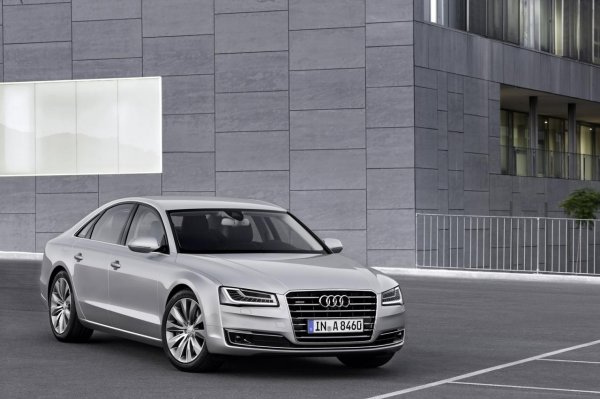 Обновените Audi A8/S8