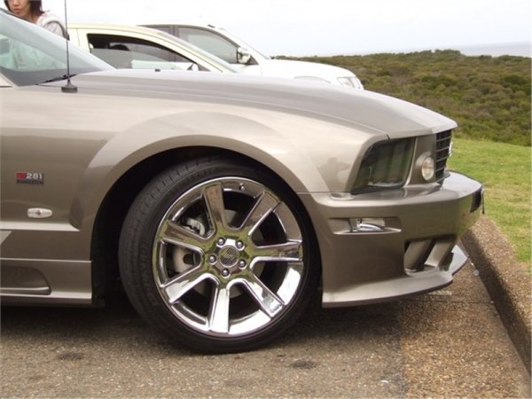 Saleen S281 3-Valve или Австралийският Mustang