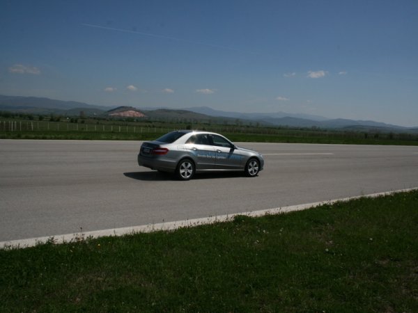 "ОЧАРОВАНИЕ БЕЗ КРАЙ" - ексклузивното роудшоу Mercedes-Benz Star Experience