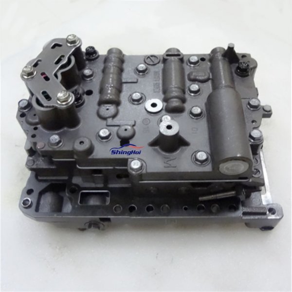 Тези 6-степенни скоростни кутии се появиха през 2009 година и се поставят на автомобили от марките Hyundai и Kia, оборудвани с 2,0-литрови двигатели. Такива са Hyundai Creta, ix35 и Tucson, както и Kia Soul и Sportage. За предпочитане е версията на трансмисията след 2011 година, при която проблемите са отстранени и тя без проблеми изкара до над 300 000 км.

Добър избор е и наследникът на тези кутии - A8LR1/A8TR1, който вече разполага с 8 предавки, но притежава най-добрите качества на предшественика си и също е толкова надежден.