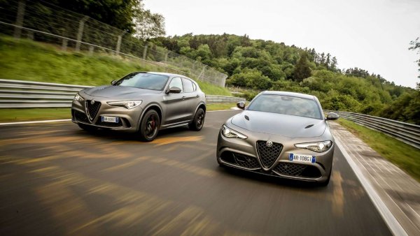 Моделите на марката винаги са се харесвали със сърцето, а не с разума. Автомобилите изглеждат фантастично и са страхотни за шофиране, но надеждността може да бъде по-добра. Италианският бранд завършва на седмо място.