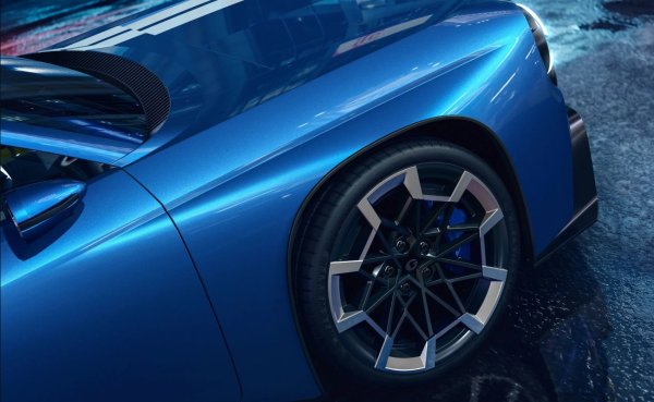 От Renault не посочват, че 8 Gordini Concept е предвестник на конкретен сериен модел. Проектът е част от поредица експериментални автомобили, чрез които компанията преосмисля собственото си историческо наследство.