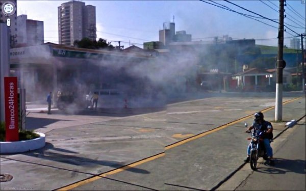 В обектива на Google Street View