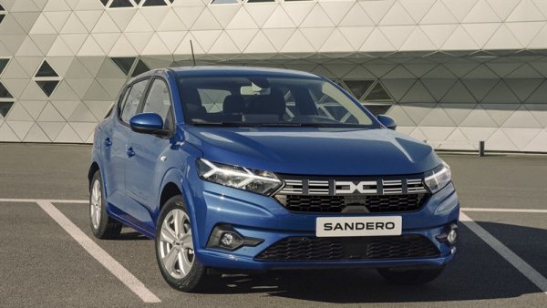 1. Dacia Sandero - 56,030 (28.9%)
2. Peugeot 208 - 49,437 (2.6%)
3. Opel Corsa - 48,812 (34.7%)
4. Renault Clio - 41,003 (17.1%)
5. Toyota Yaris - 37,632 (7.5%)
6. Citroen C3 - 36,643 (1.6%)
7. VW Polo - 28,494 (15.0%)
8. Ford Fiesta - 21,136 (36.8%)
9. Skoda Fabia - 18,269 (16.6%)
10. SEAT Ibiza - 17,216 (53.6%)
ОБЩО - 422,690 (13.9%)
