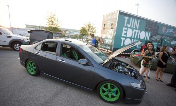 Тунинг изложението HIN Night Shift в Северна Калифорния