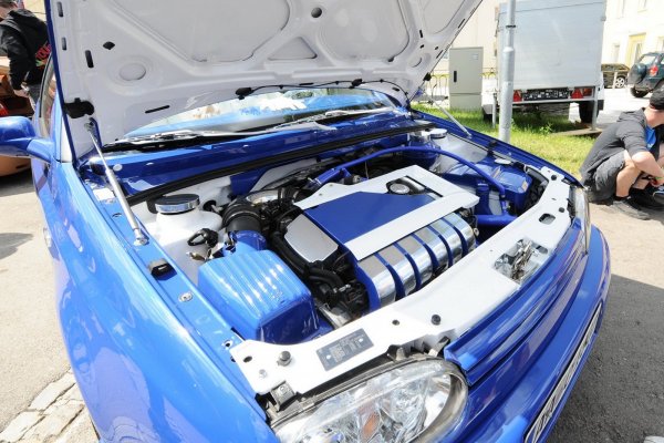 Фестивалът на феновете на Volkswagen Group Worthersee Tour 2012