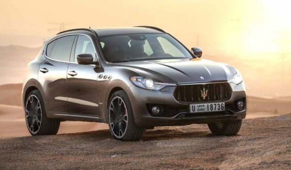 Откакто Маркионе отдели Ferrari, надеждите на FCA в луксозния сегмент падат изцяло върху Maserati. Но марката от Болоня не ги оправдава в особена степен, дори и след появята на първия й кросоувър Levante. Затова през септември бе представен план за пълно обновяване на гамата, вече без да се ползва платформата на Alfa Romeo (изключение ще е само задаващият се кросоувър Grecale), и за пълна електрификация до 2024 година. Амбициите са продажбите тогава да достигнат 75 000 годишно - доста оптимистично на фона на скромните 11 000 през 2020. Каквото и да стане обаче, Maserati е единственият луксозен бранд на Stellantis, така че оцеляването му не е под въпрос. 
Прогноза: Тавареш ще направи всичко, за да я наложи
