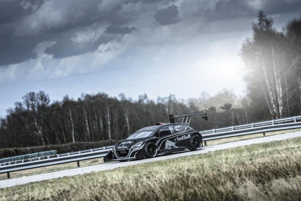 Peugeot 208 T16 Pikes Peak