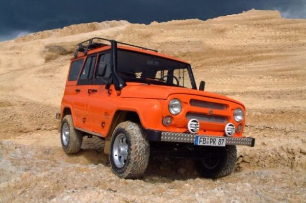 Класическият SUV в гамата автомобили на компанията се нарича Baijah Taigah (на снимката), а няколко години по-късно той беше придружен от по-модерен Patriot, който се превърна съответно в Baijah Tulos.