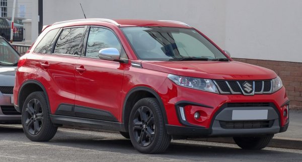 Допреди появата на четвъртата Vitara моделите на Suzuki се нареждаха в долната половина или в най-добрия случай - в средата на таблицата. Новата генерация на кросоувъра, която се прави в Унгария, попадна директно в Топ 20, с 3.5% дефекти при среден пробег 43 000 км. 
