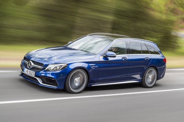 Mercedes-Benz C63 AMG S / Mercedes-Benz C63 AMG