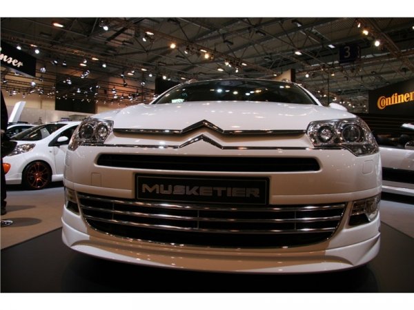 Оптична доработка на Citroen C5 Tourer HDI V6