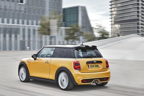 Новото MINI