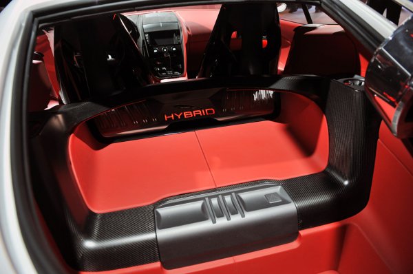 Лос Анджелис 2011 - Jaguar С-X16 Concept