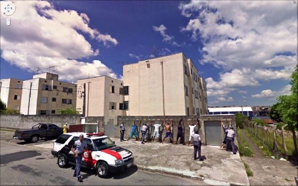 В обектива на Google Street View