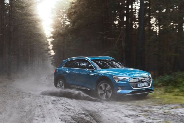 Audi e-tron 