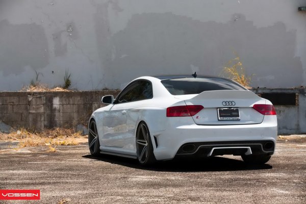 Audi RS5 от OSS Designs и Vossen