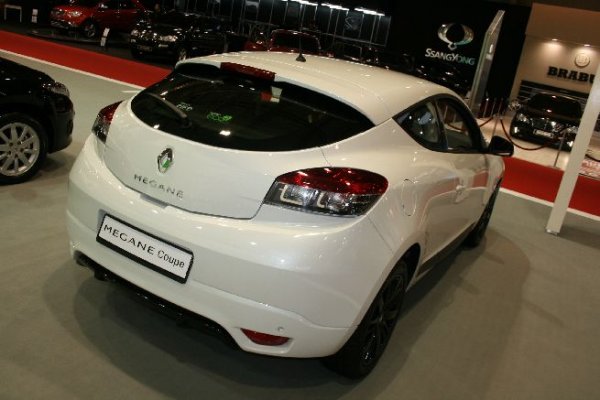 Автосалон София 2011