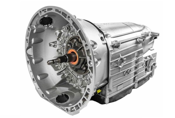 7-степенната кутия на Mercedes не е от най-просто устроените, и освен това има добре известен проблем с електронната платка. Но този проблем се отстранява лесно и сравнително евтино. Това е и една от малкото трансмисии в нашия списък, която работи еднакво добре и с бензинови, и с дизелови двигатели.